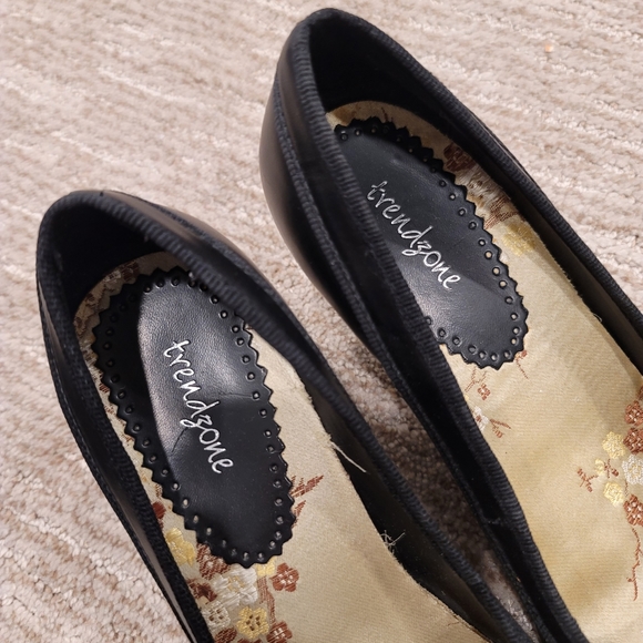 Trendzone Heeled Shoes - Picture 7 of 10